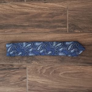 JOS A. BANK 1905 BLUE PAISLEY TIE
